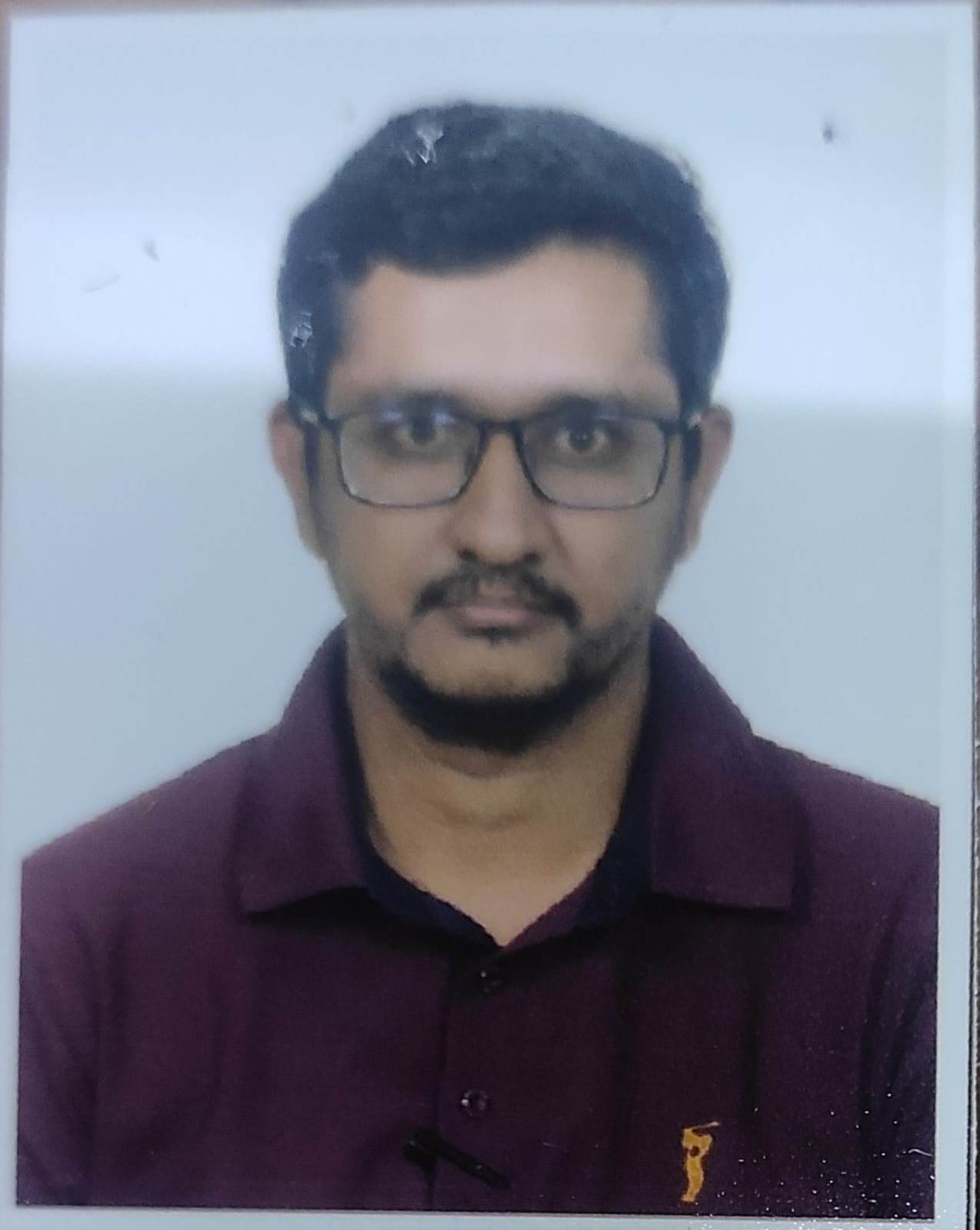 PRATIK R